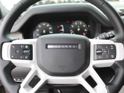 New 2026 Land Rover Defender 130 X-Dynamic SE AWD/4WD image 15