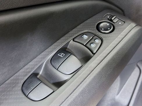 Used 2024 Nissan Altima 2.5 SV image 20