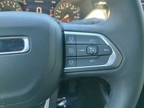 Used 2024 Jeep Compass Limited AWD/4WD image 29
