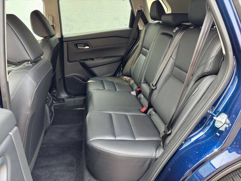 Used 2026 Nissan Rogue SL AWD/4WD image 24