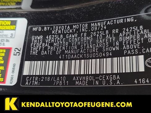 Used 2025 Toyota Camry XLE FWD image 10