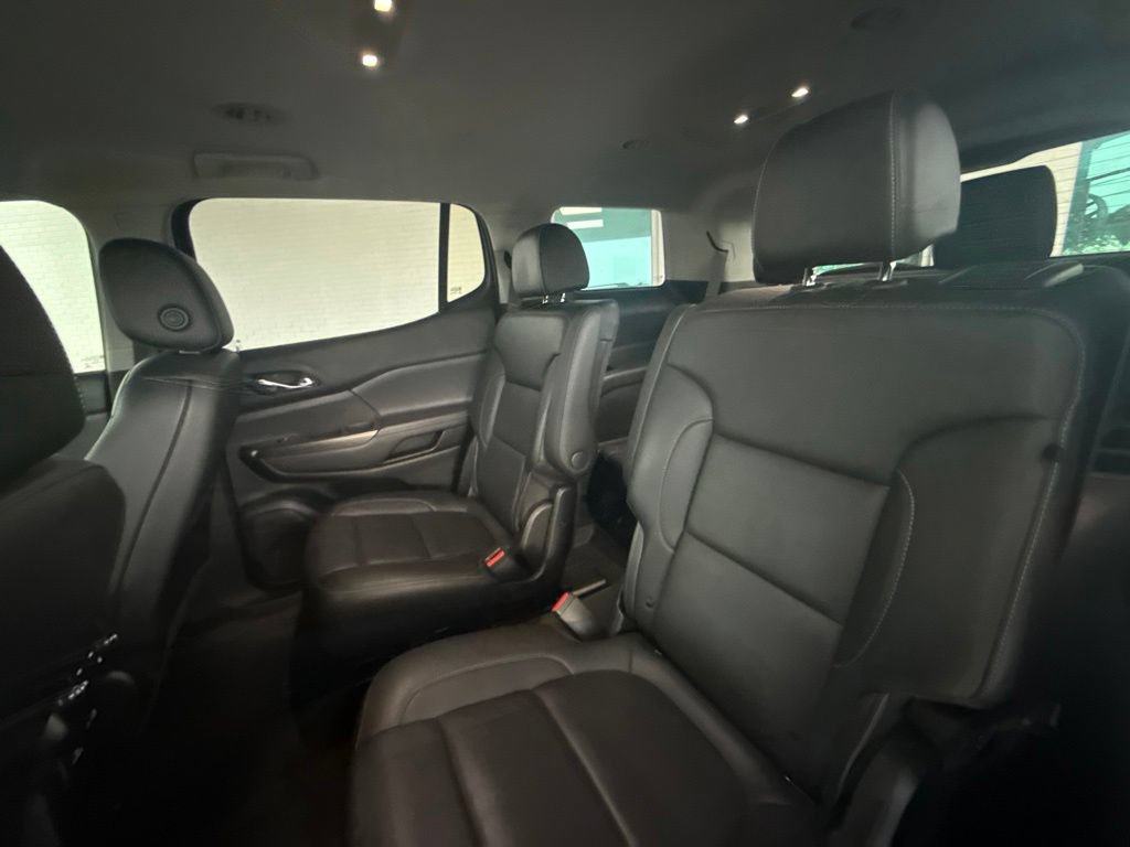 Used 2022 GMC Acadia SLT w/ Preferred Package FWD image 46