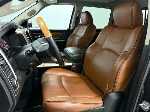 Used 2013 RAM 1500 Laramie Longhorn image 13