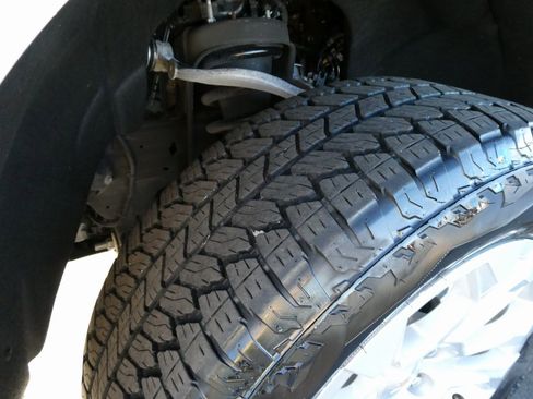 Certified 2024 Chevrolet Silverado 1500 LTZ w/ Technology Package image 13