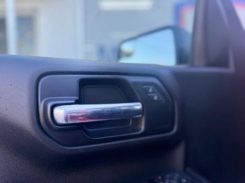 Used 2019 Chevrolet Silverado 1500 Custom image 29