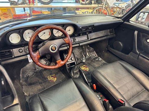 Used 1987 Porsche 911 Carrera image 25