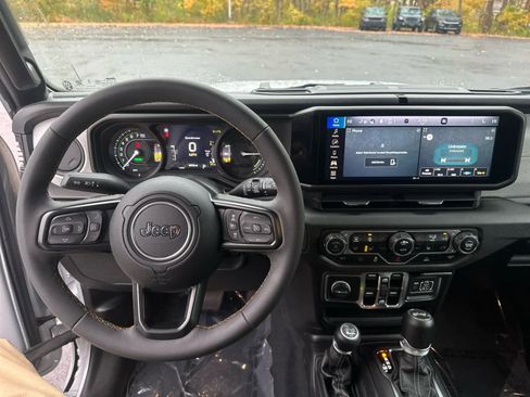 Used 2024 Jeep Wrangler Sport S w/ Convenience Group image 26