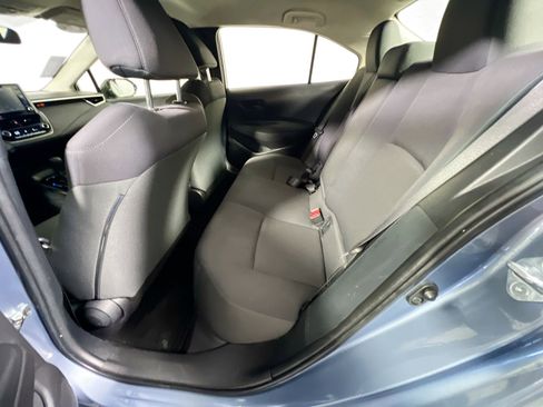 Used 2022 Toyota Corolla LE image 28