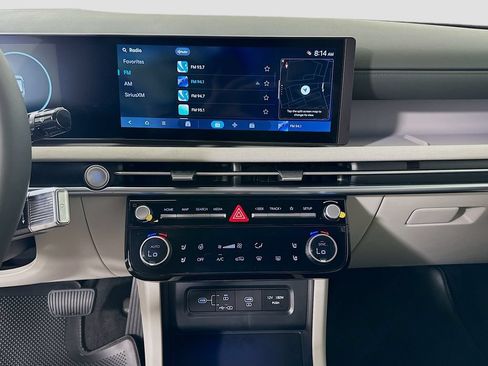 New 2026 Hyundai Tucson Limited FWD image 11