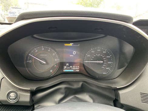 Used 2020 Subaru Crosstrek 2.0i Premium w/ Moonroof Package 2 image 11