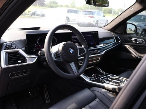 Used 2026 BMW X7 xDrive40i w/ Executive Package AWD/4WD image 16