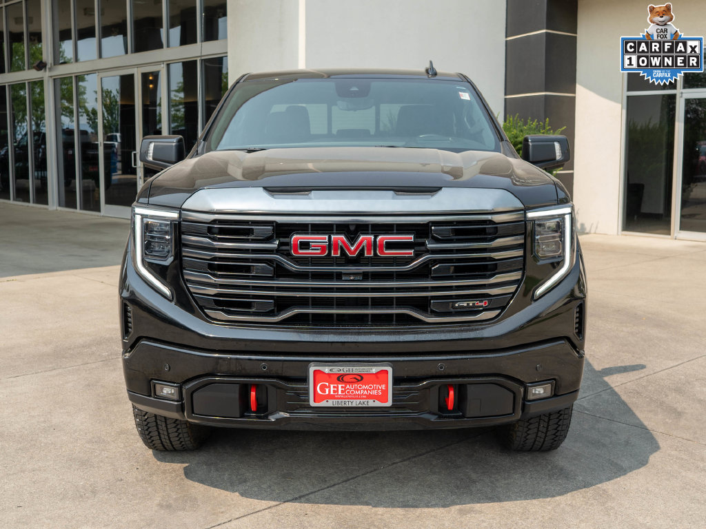 Certified 2023 GMC Sierra 1500 AT4 w/ AT4 Premium Package AWD/4WD image 3