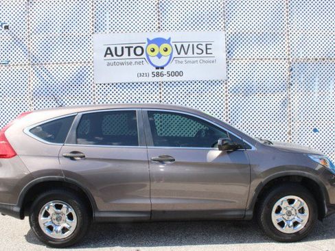 Used 2015 Honda CR-V LX image 5