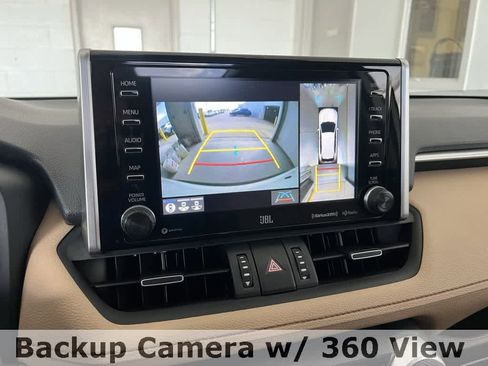 Used 2020 Toyota RAV4 Limited image 44