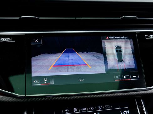 Used 2022 Audi RS Q8 4.0T image 54