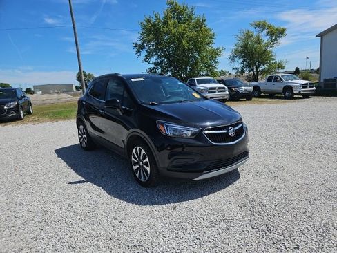 Used 2022 Buick Encore Preferred w/ Safety Package image 4