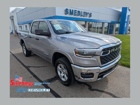 Used 2025 RAM 1500 Big Horn AWD/4WD image 1