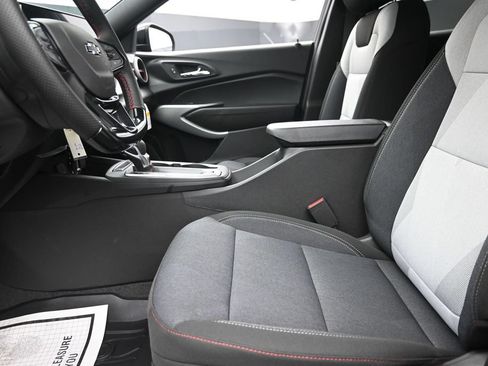 New 2026 Chevrolet Trax RS w/ Driver Confidence Package FWD image 16