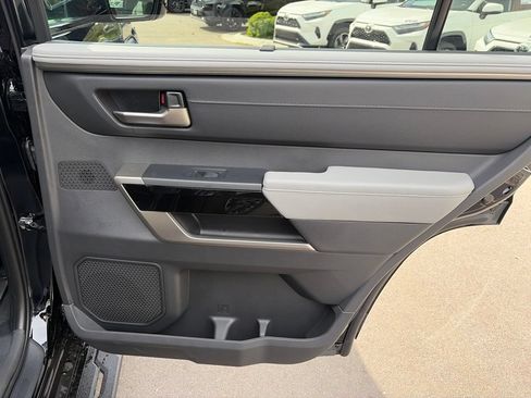 Used 2026 Toyota Sequoia Limited AWD/4WD image 15
