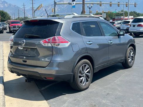 Used 2016 Nissan Rogue AWD image 4