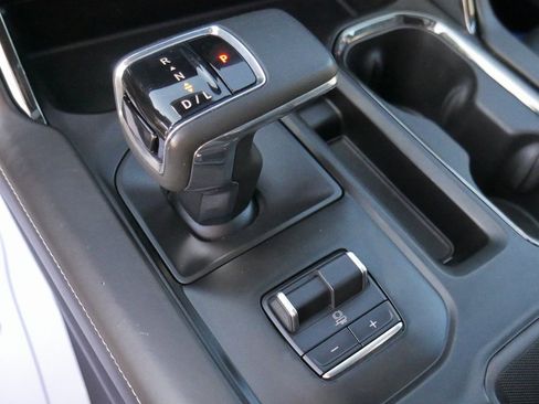 Used 2024 GMC Sierra 1500 AT4X image 60