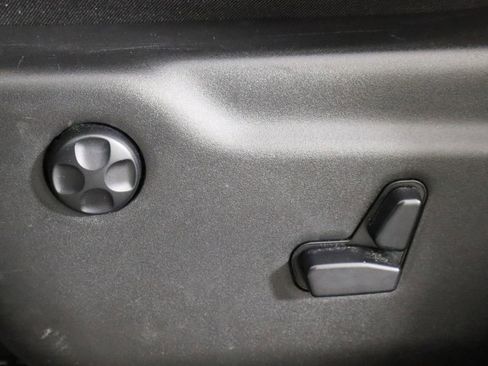 Used 2020 Jeep Grand Cherokee Limited w/ Trailer Tow Group IV image 24