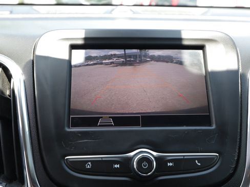 Used 2023 Chevrolet Equinox LS w/ LS Convenience Package FWD image 24