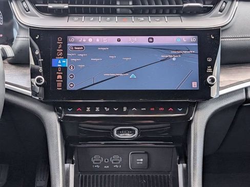 Used 2026 Jeep Grand Cherokee Altitude RWD image 18