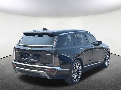 Certified 2026 Cadillac Vistiq Premium Luxury AWD/4WD image 20
