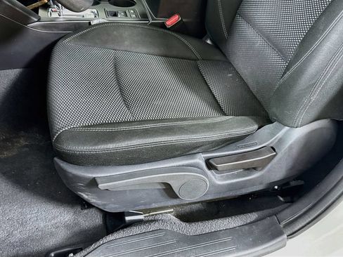 Used 2018 Subaru Outback 2.5i AWD/4WD image 23