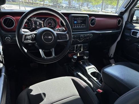 Used 2021 Jeep Wrangler Unlimited Rubicon AWD/4WD image 20