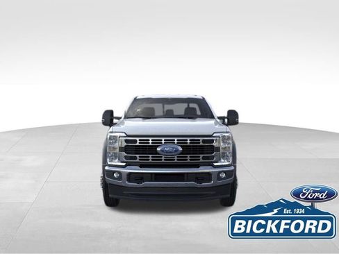 New 2026 Ford F550 4x4 Regular Cab Super Duty image 6