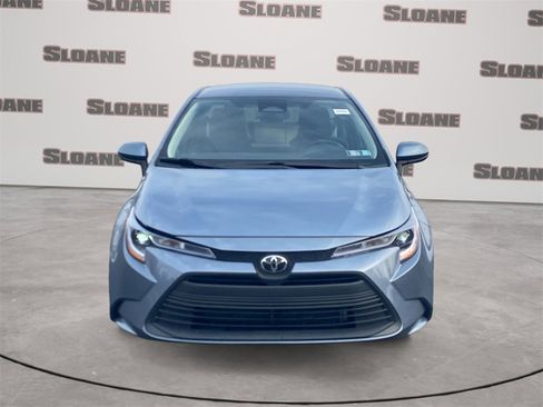 Used 2025 Toyota Corolla LE image 8