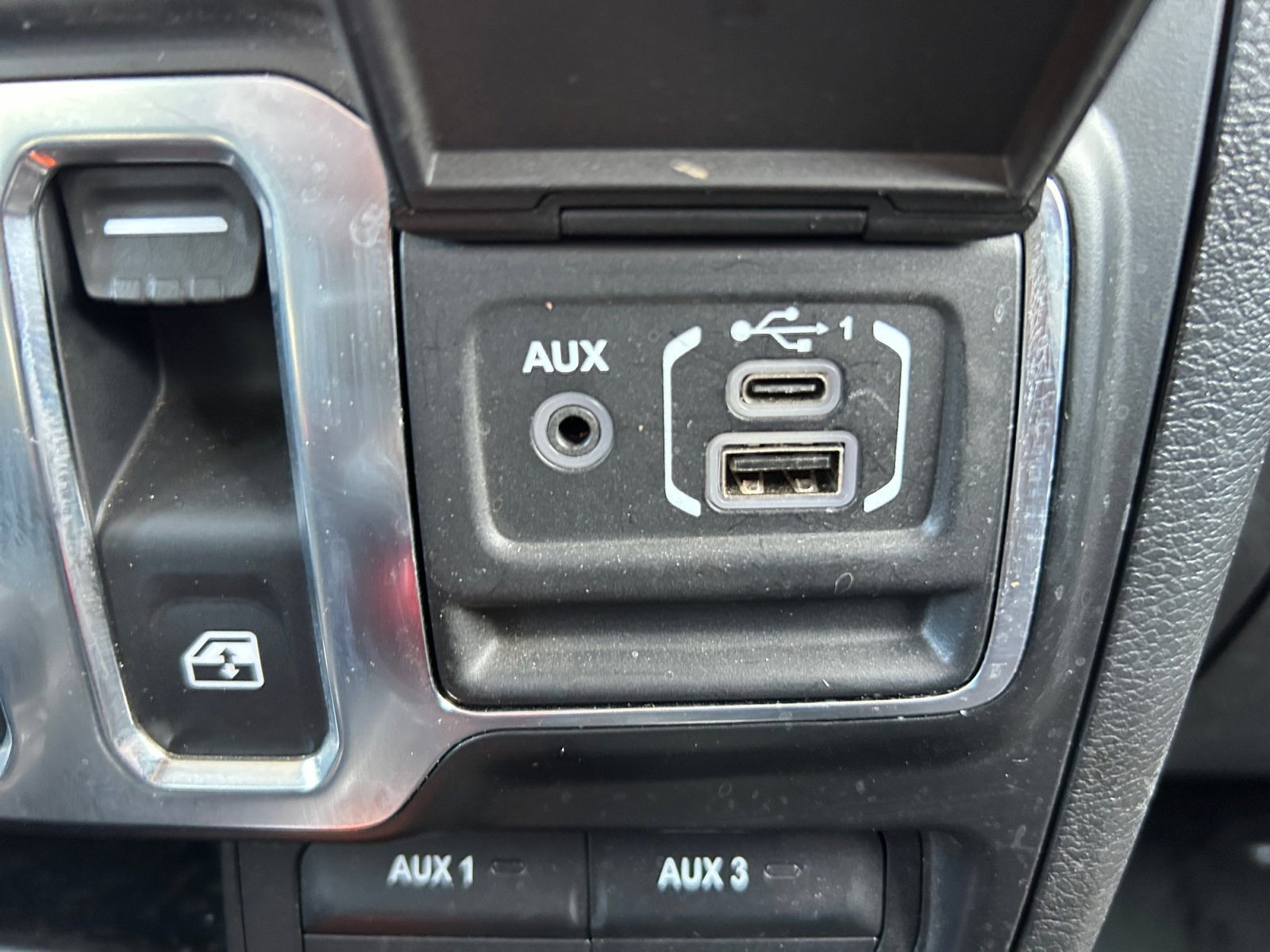 Used 2021 Jeep Wrangler Sport AWD/4WD image 20