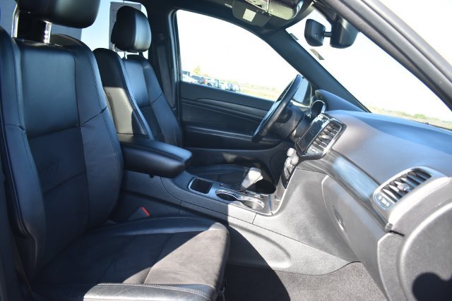 Used 2020 Jeep Grand Cherokee Altitude AWD/4WD image 14
