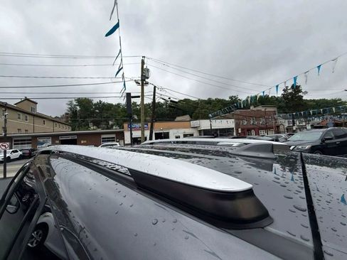 Used 2016 Toyota RAV4 Limited image 20