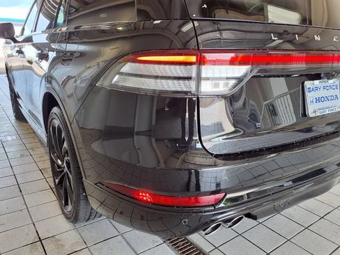 Used 2025 Lincoln Aviator Reserve w/ Equipment Group 201A AWD/4WD image 25