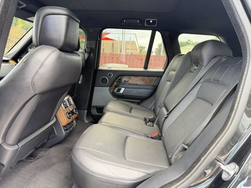 Used 2018 Land Rover Range Rover Supercharged AWD/4WD image 15