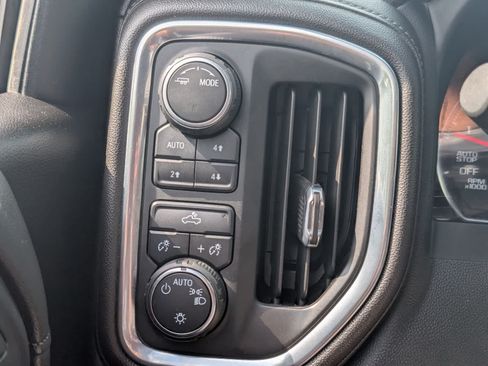 Certified 2022 Chevrolet Silverado 1500 LT AWD/4WD image 22