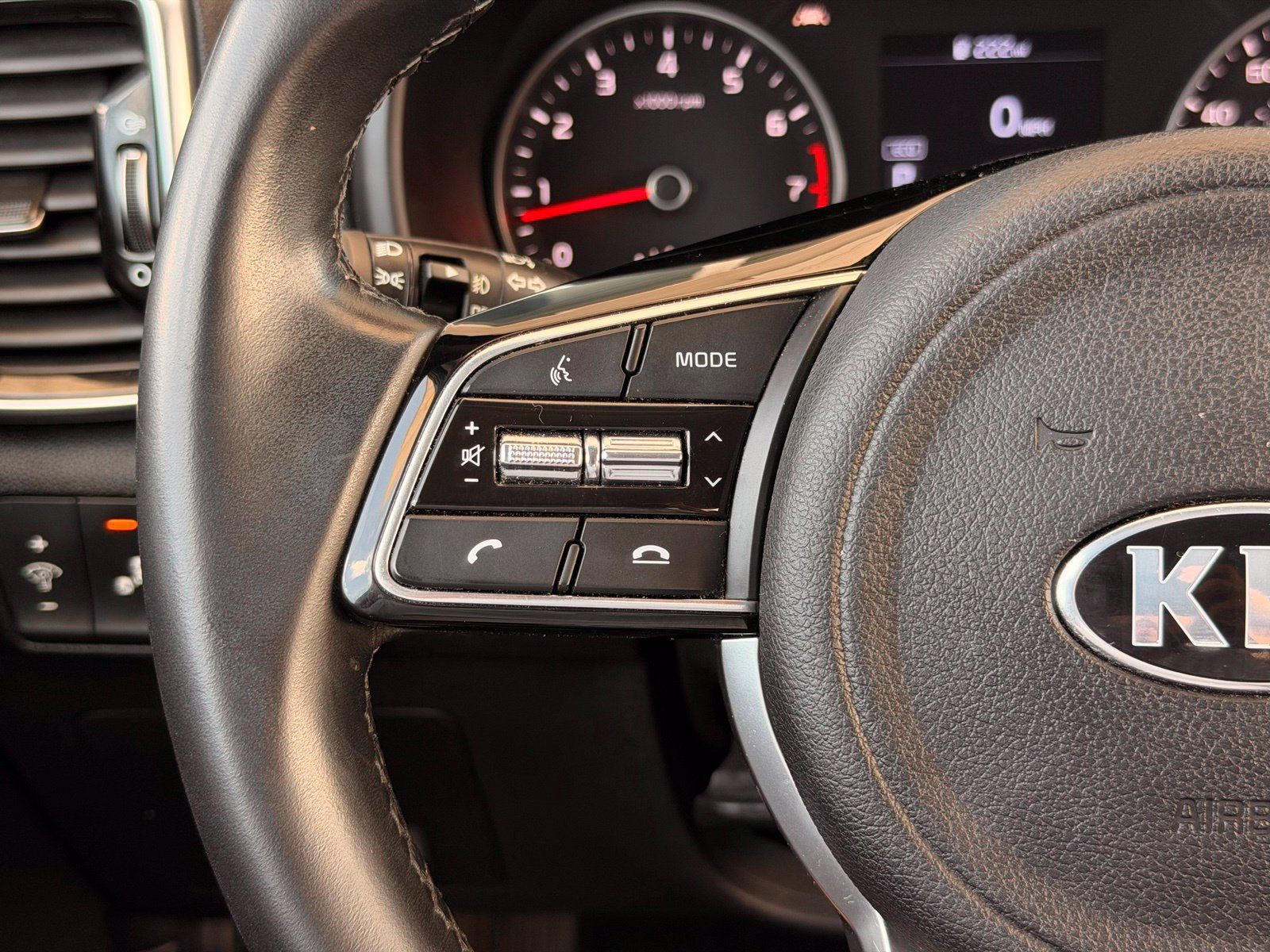 Used 2021 Kia Sportage EX FWD image 28