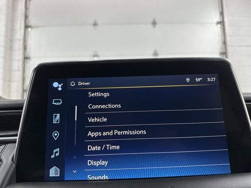 Used 2024 Chevrolet Tahoe LT w/ LT Signature Package image 29