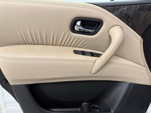 Used 2024 Nissan Armada Platinum w/ Captain's Chairs Package RWD image 22