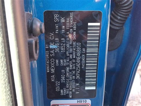Certified 2022 Kia Rio S image 26