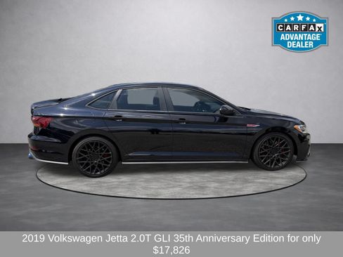 Used 2019 Volkswagen Jetta GLI FWD image 2