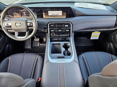 New 2026 Nissan Armada SL image 10