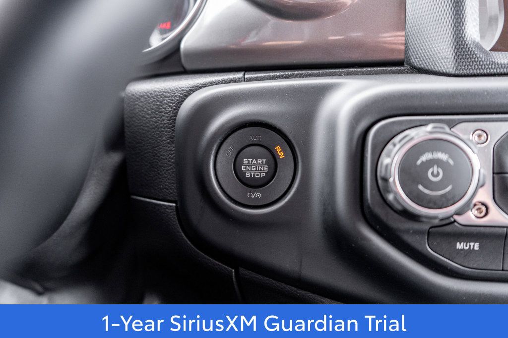 Used 2019 Jeep Wrangler Unlimited Sahara AWD/4WD image 25