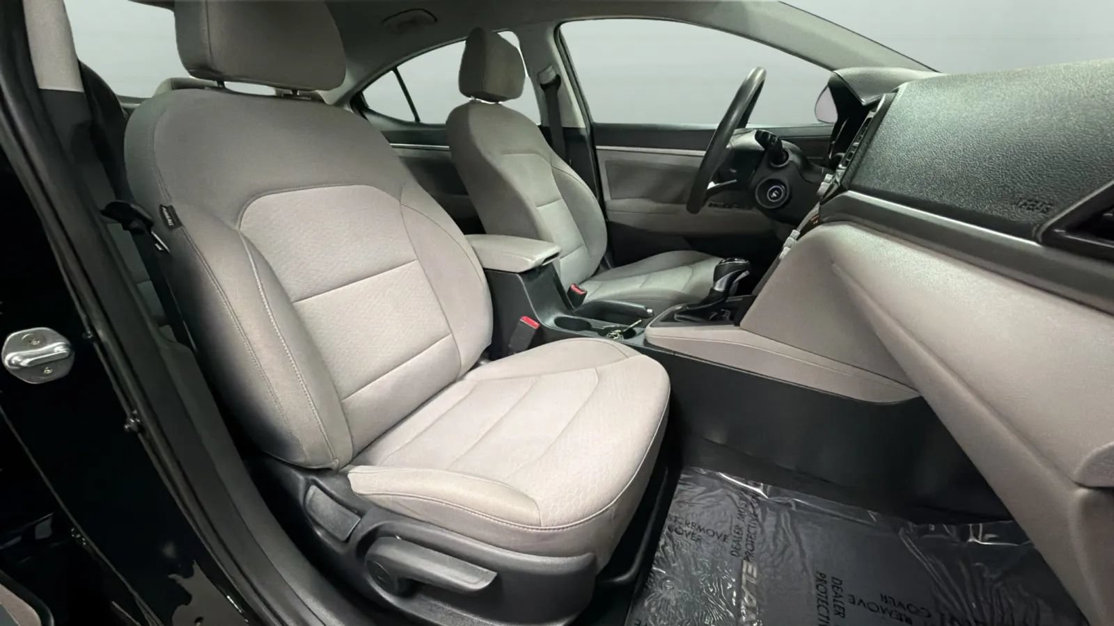 Used 2020 Hyundai Elantra SEL FWD image 20