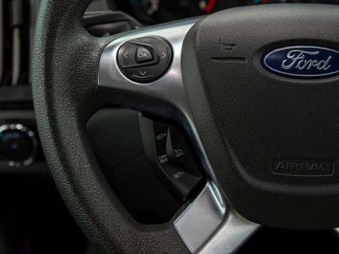 Used 2018 Ford Transit 150 XL image 19