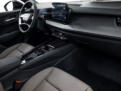New 2026 Audi Q3 quattro 2.0T AWD/4WD image 8
