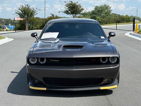 Used 2023 Dodge Challenger R/T Scat Pack w/ Scat Pack Stripe RWD image 8